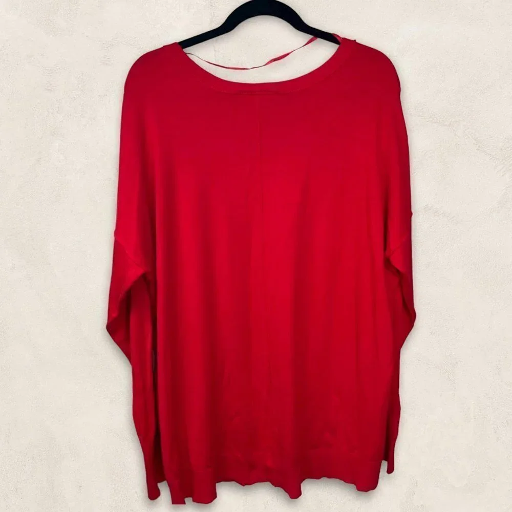 Nwot Lane Bryant Reverse Hem Sweater Size 18/20 (2XL)